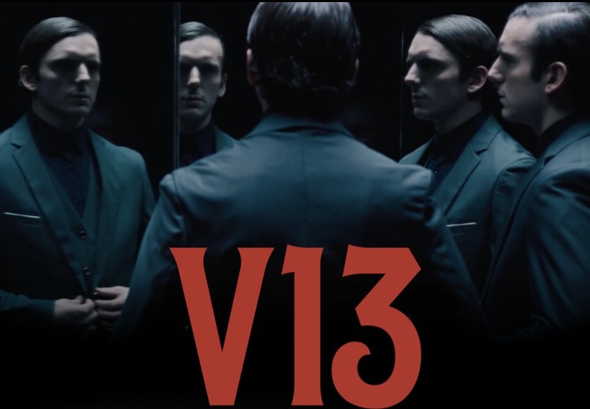 Proyección: película V13